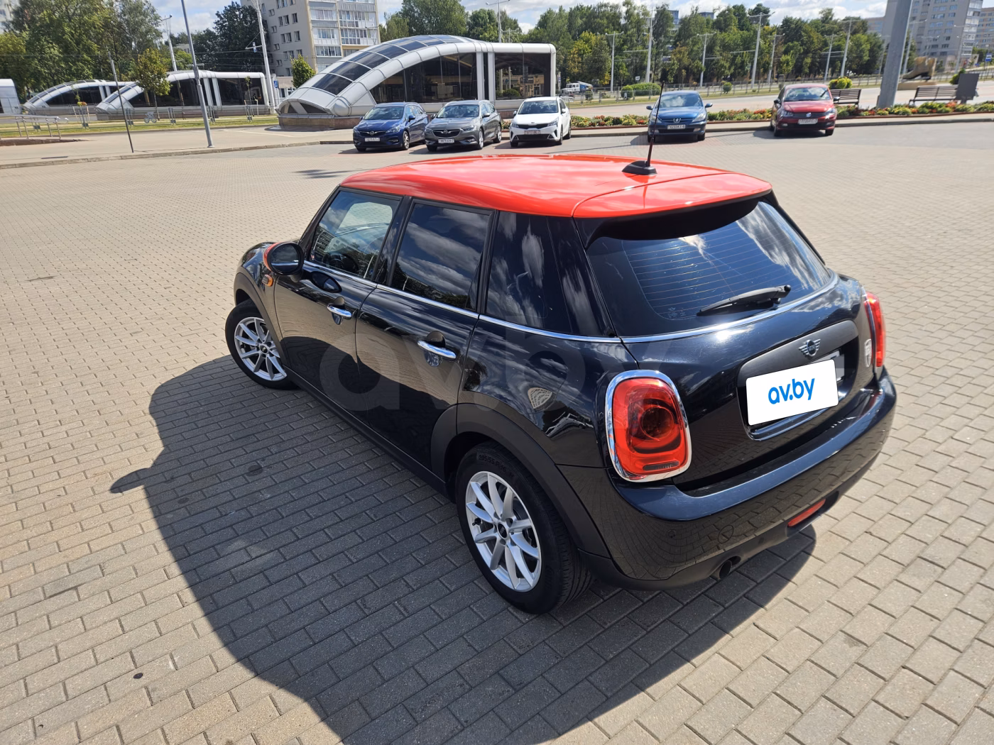 MINI Hatch фото 9