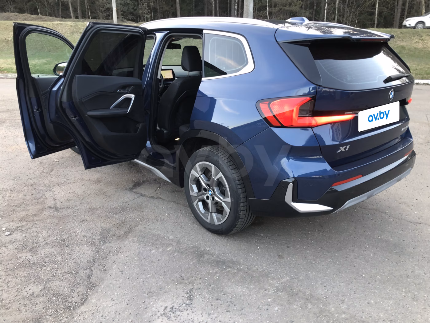 BMW X1 фото 8