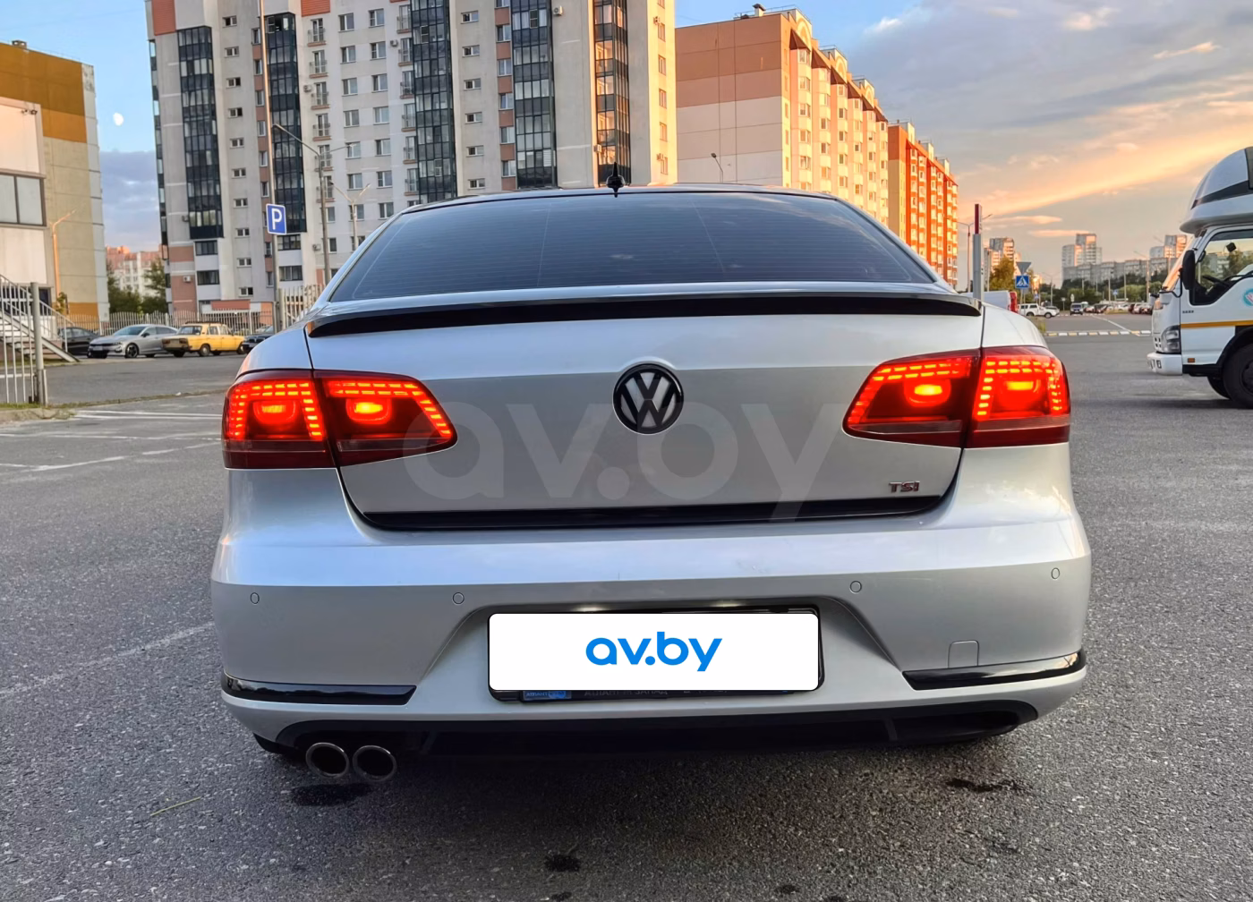 Volkswagen Passat фото 8