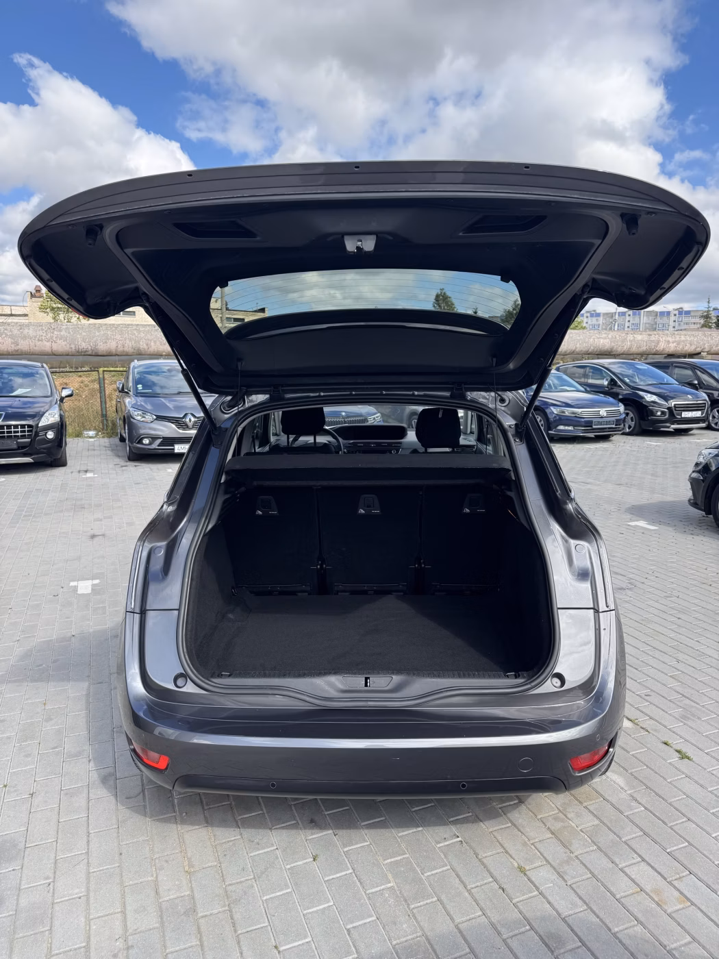 Citroen C4 Picasso фото 10