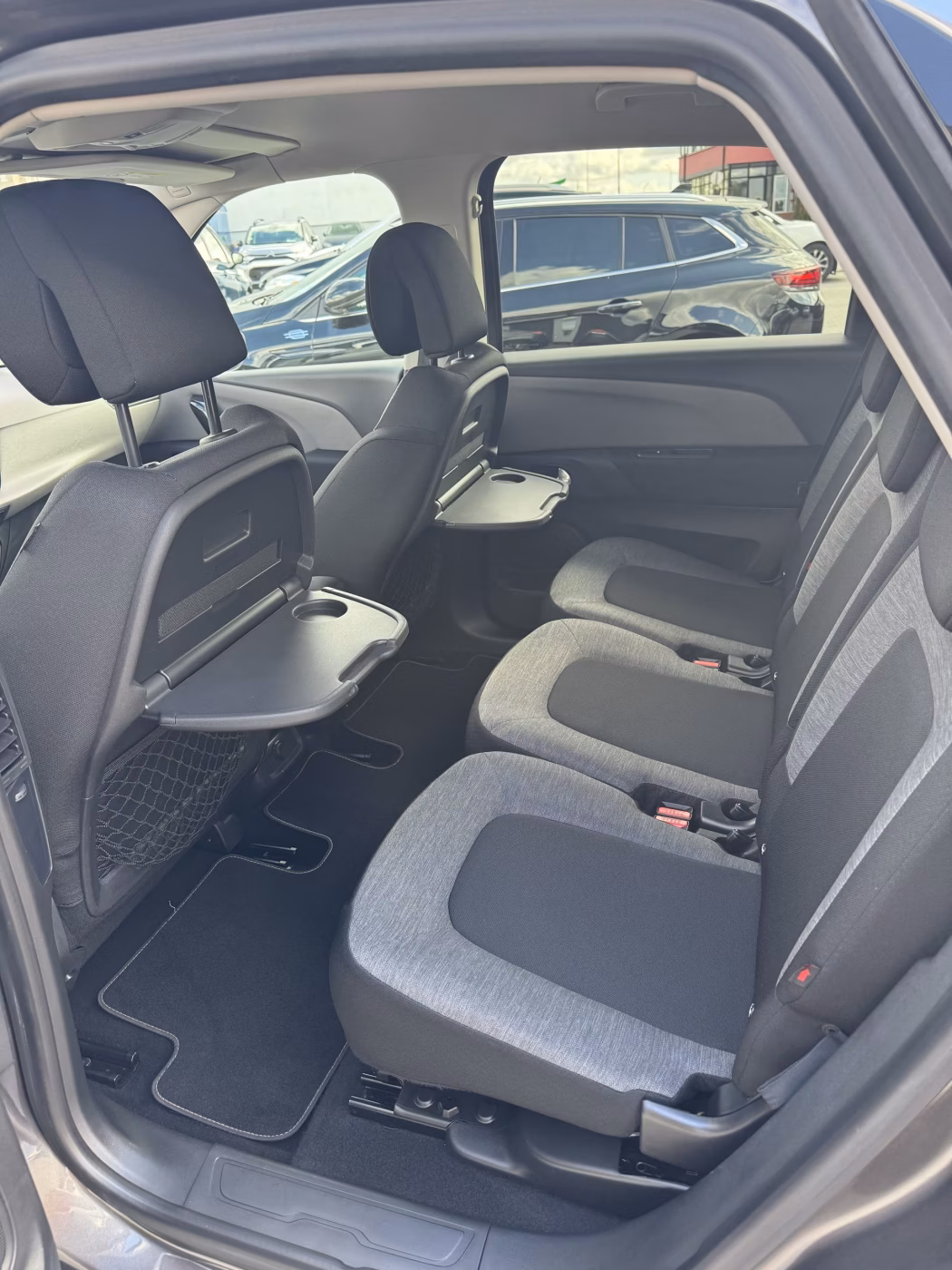 Citroen C4 Picasso фото 12
