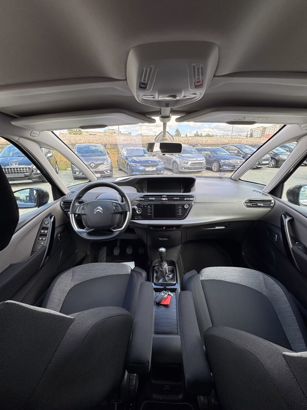Citroen C4 Picasso фото 13