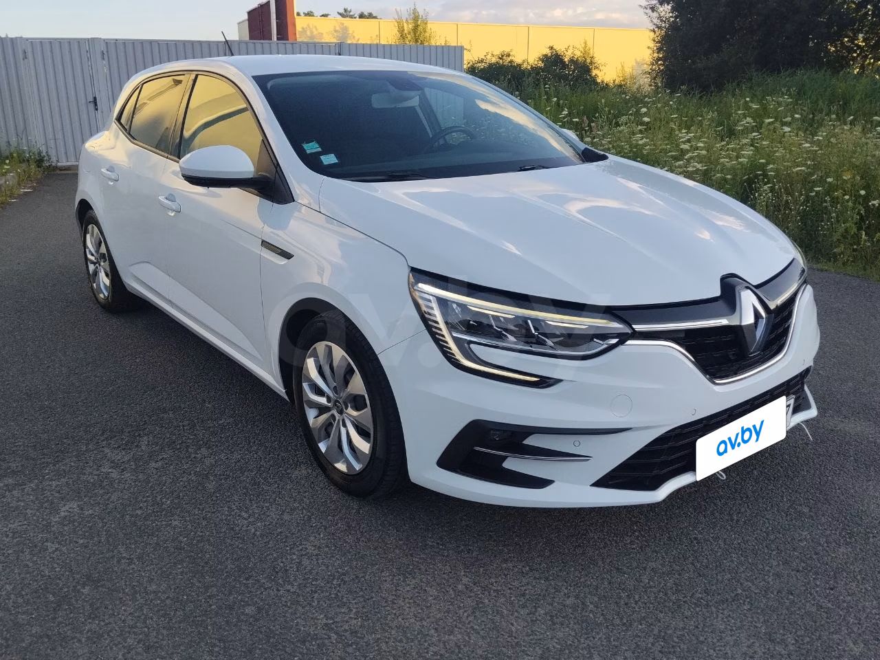 Renault Megane фото 5
