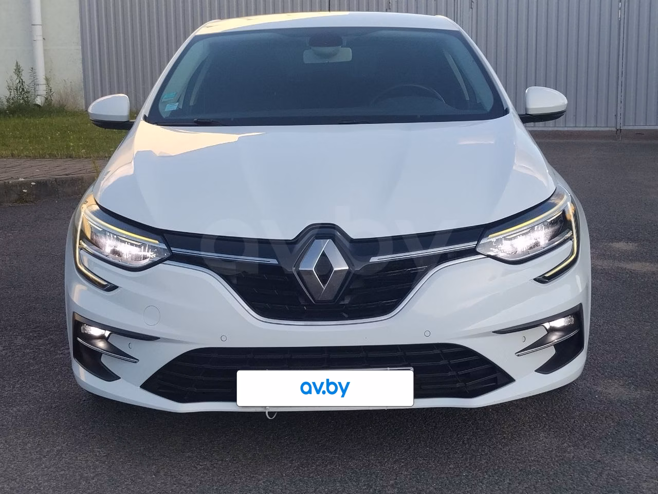 Renault Megane фото 12