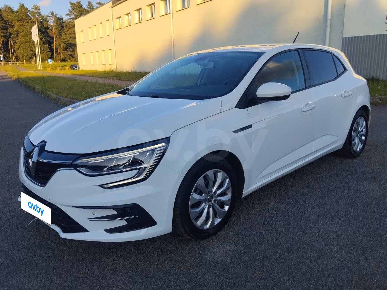 Renault Megane фото 15