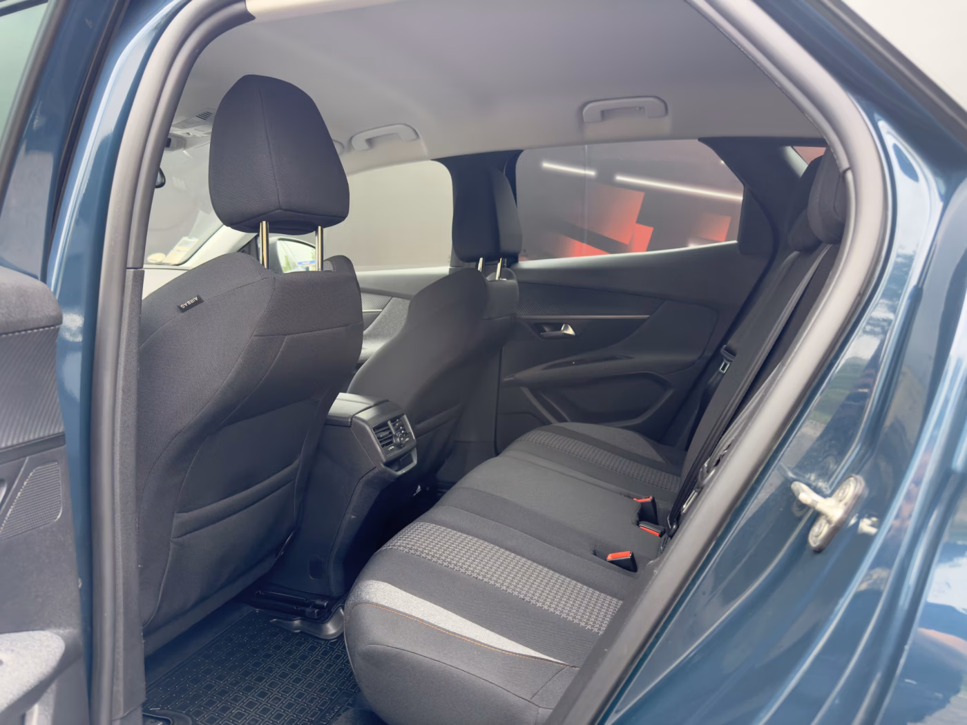 Peugeot 3008 фото 19