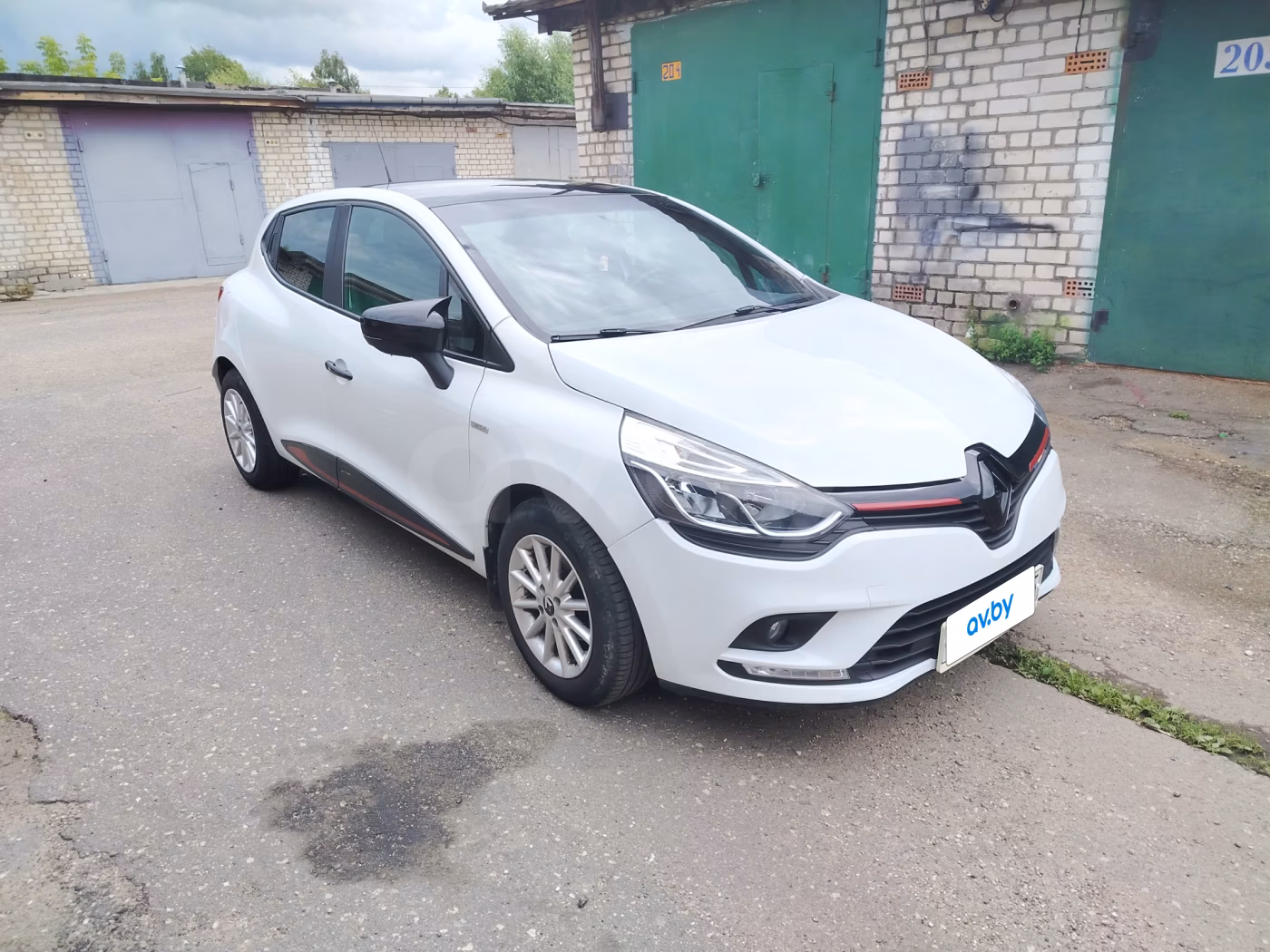Renault Clio фото 3