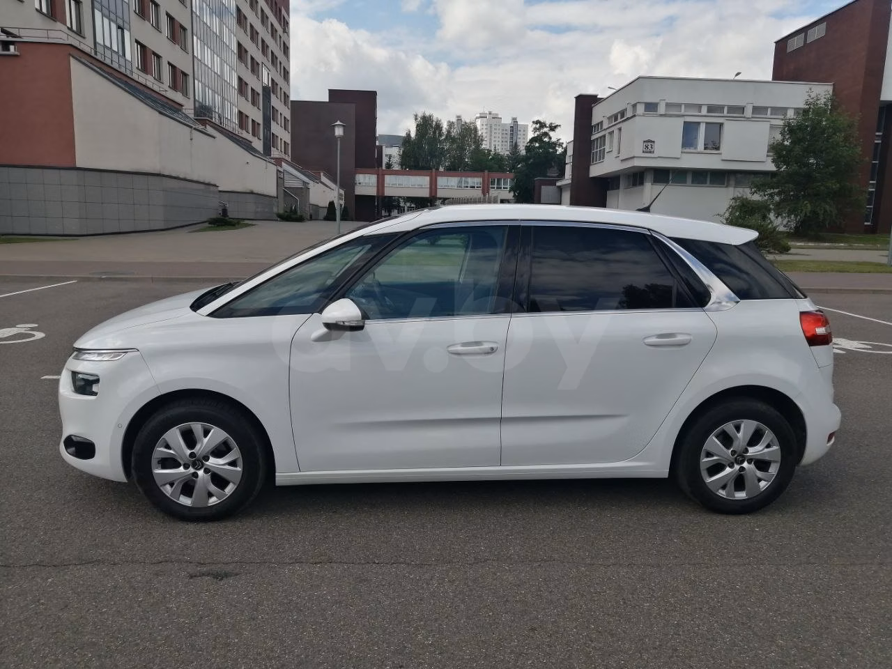 Citroen C4 Picasso фото 7