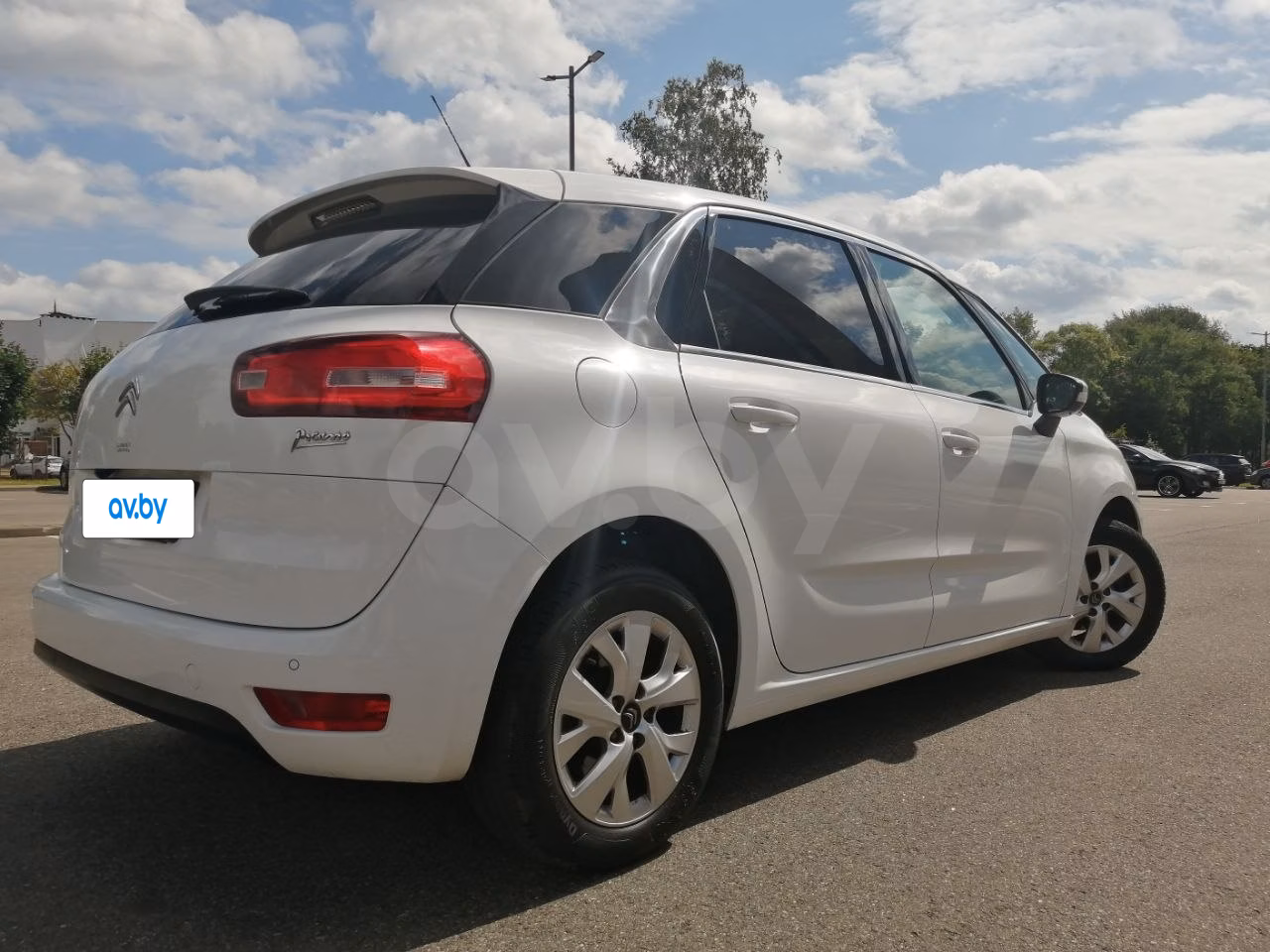 Citroen C4 Picasso фото 9