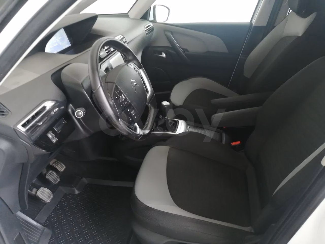 Citroen C4 Picasso фото 14