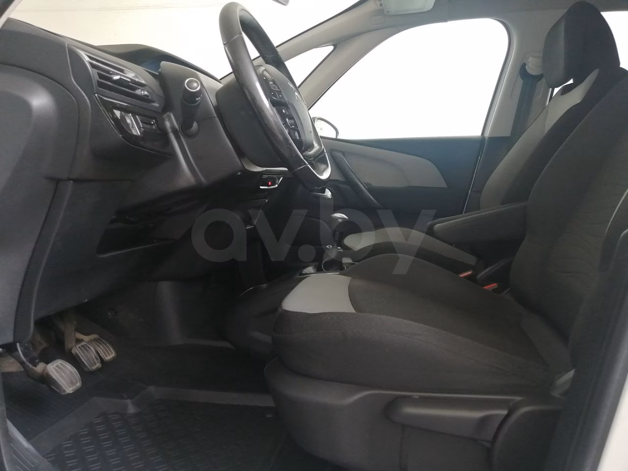 Citroen C4 Picasso фото 15