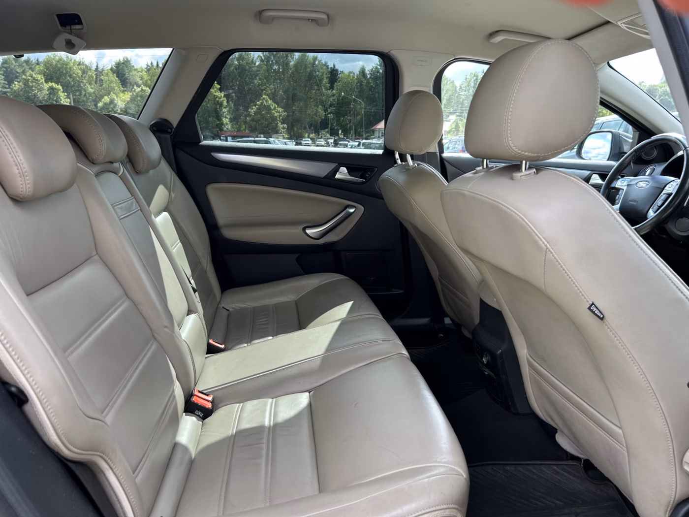 Ford Mondeo фото 12