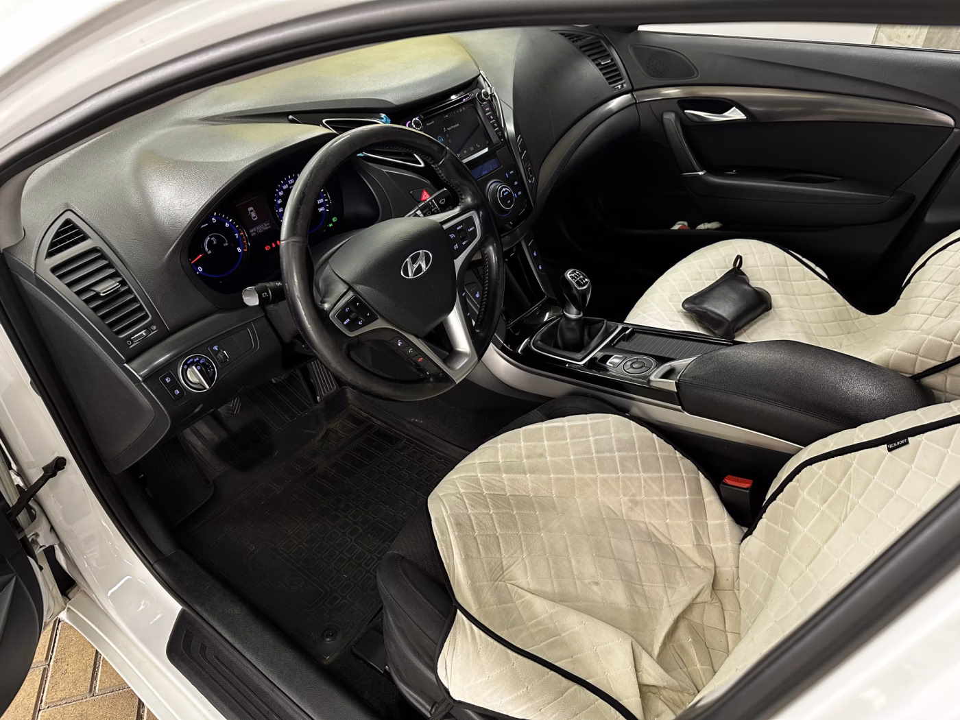 Hyundai i40 фото 12