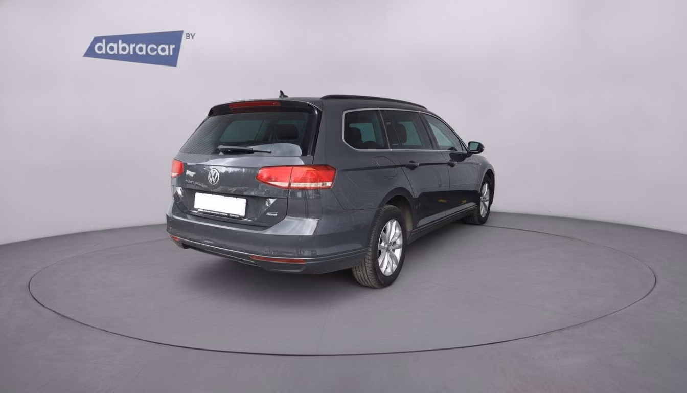 Volkswagen Passat фото 5