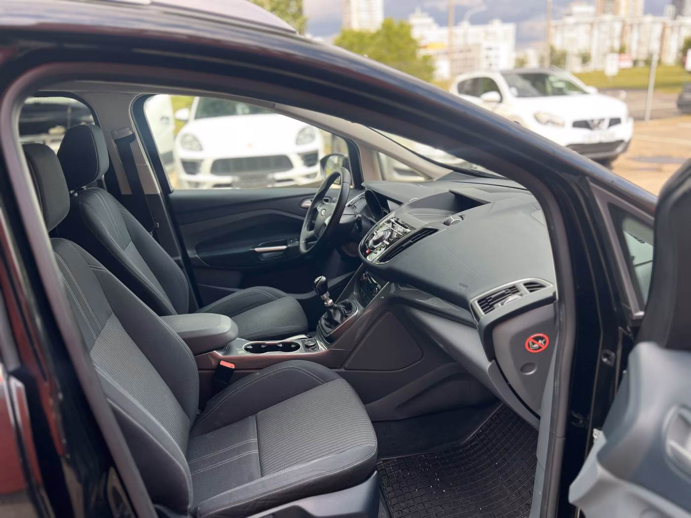 Ford Grand C-Max фото 8