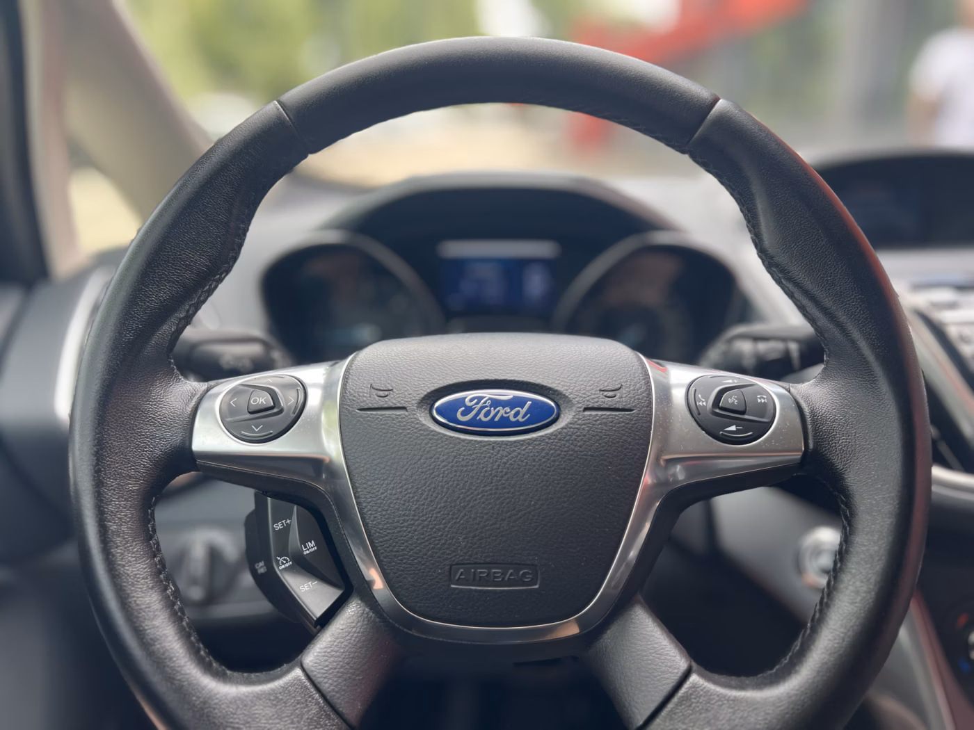 Ford Grand C-Max фото 12
