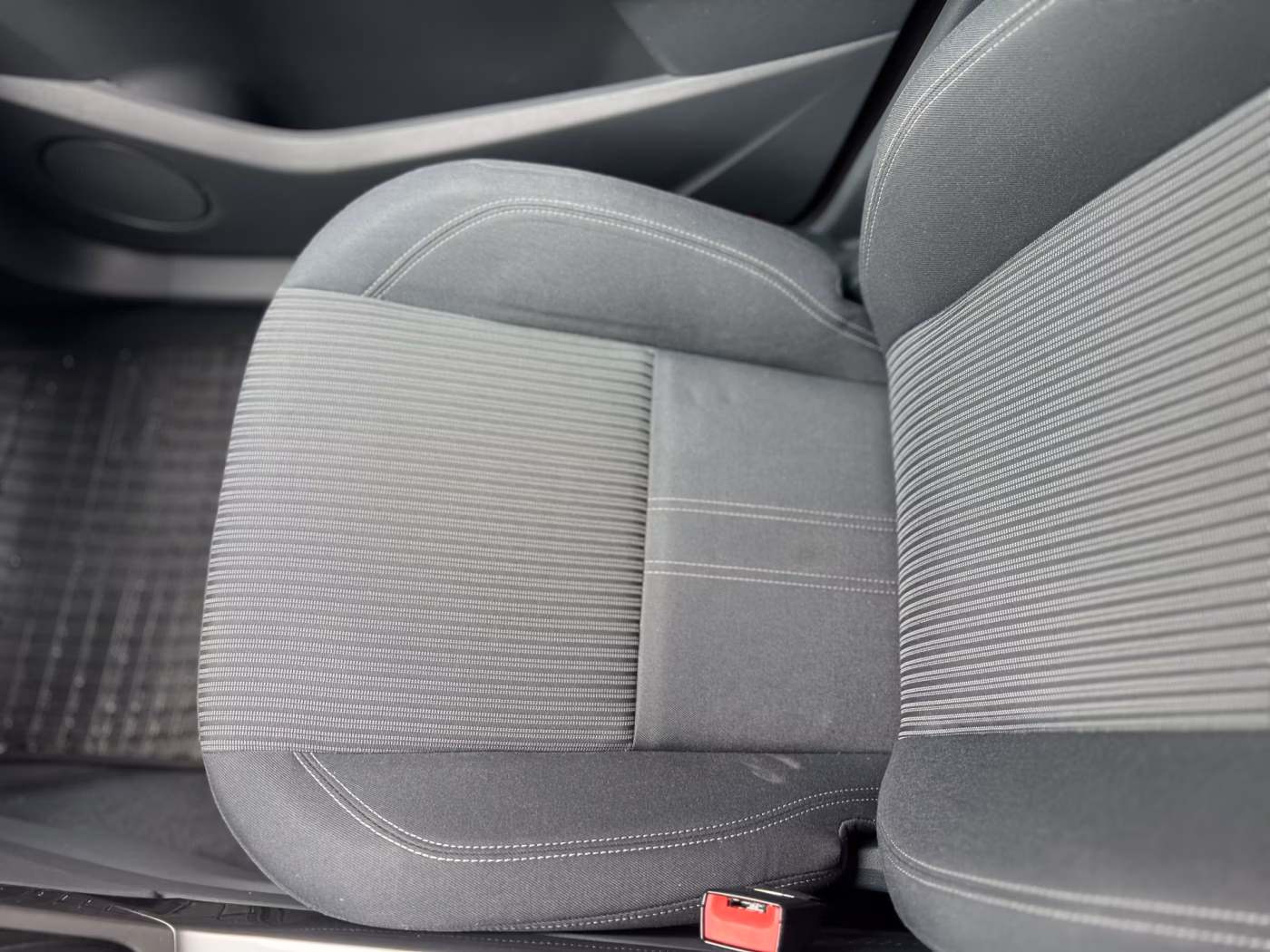 Ford Grand C-Max фото 19