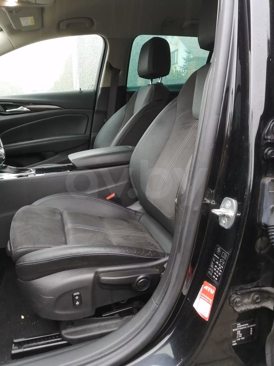 Opel Insignia фото 7