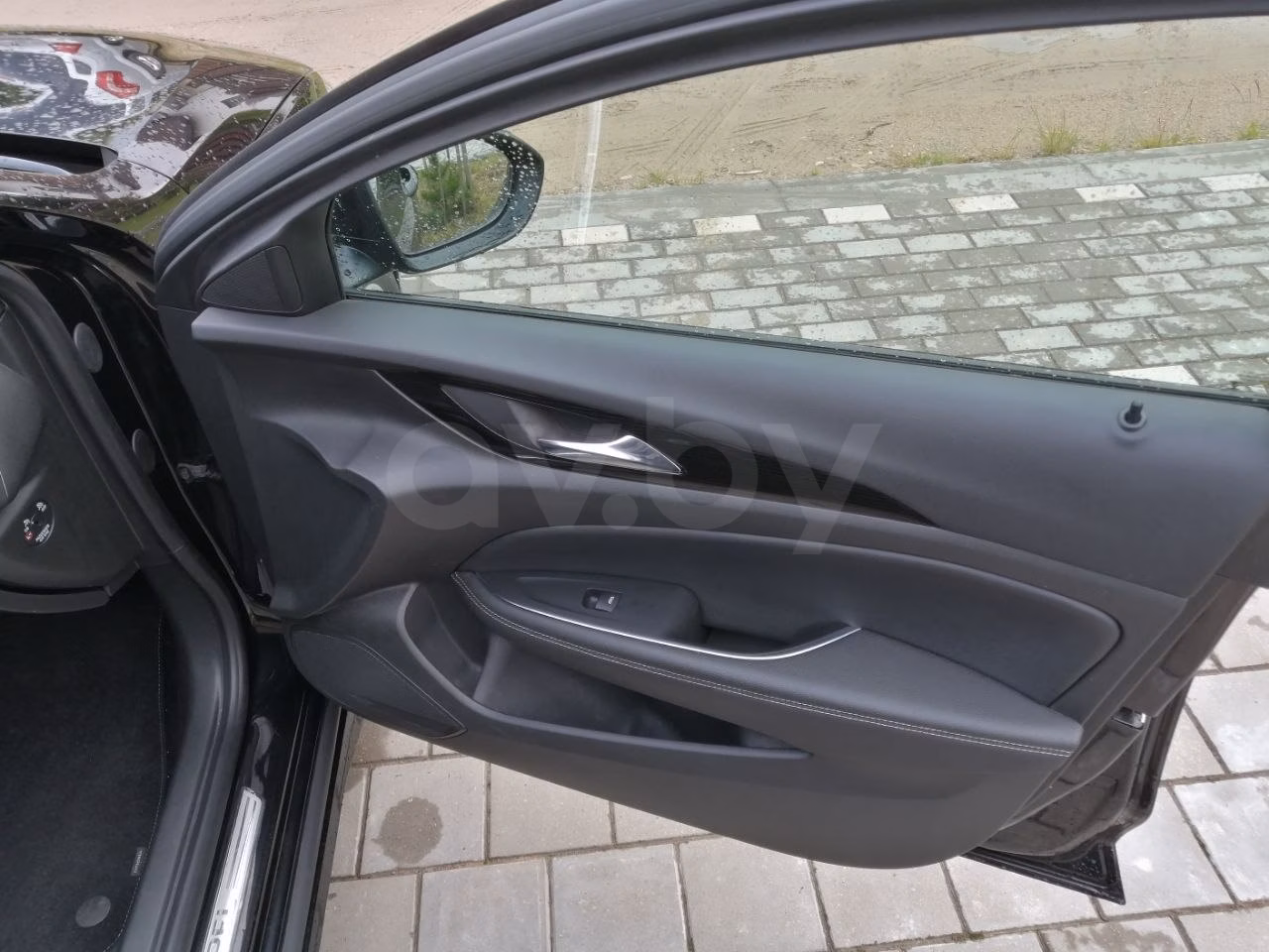Opel Insignia фото 10