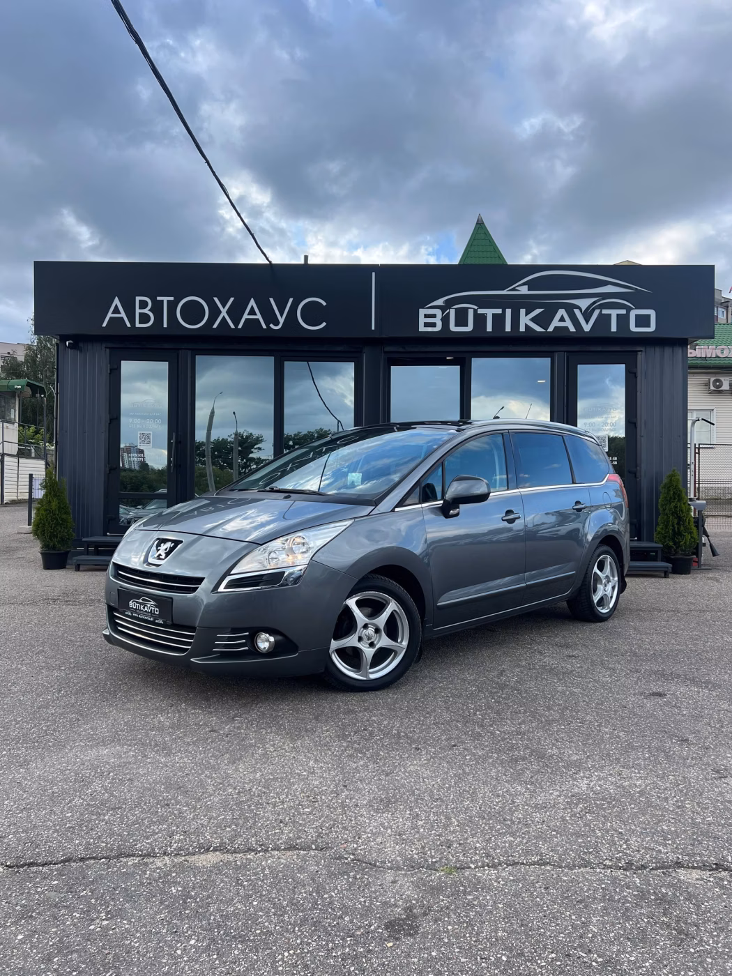 Peugeot 5008 фото 3