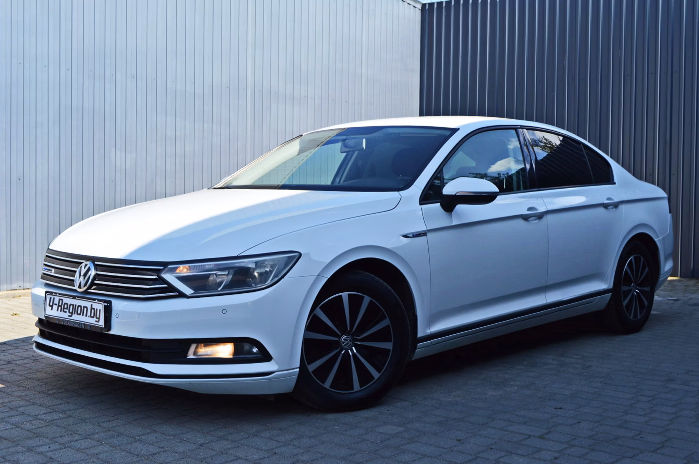 Volkswagen Passat фото 4