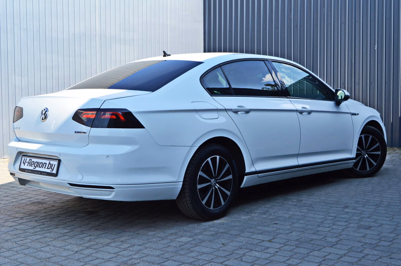 Volkswagen Passat фото 7