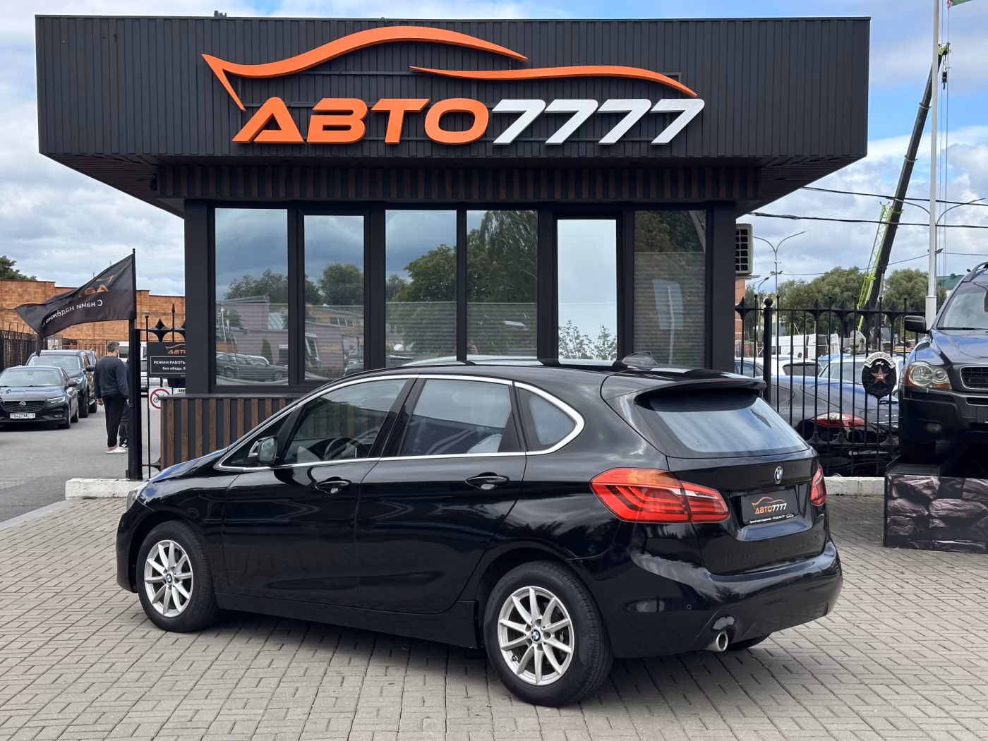 BMW 2 серия Active Tourer фото 4
