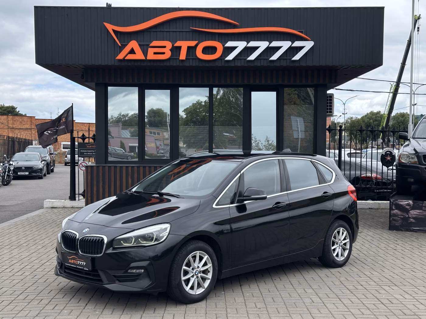BMW 2 серия Active Tourer фото 5
