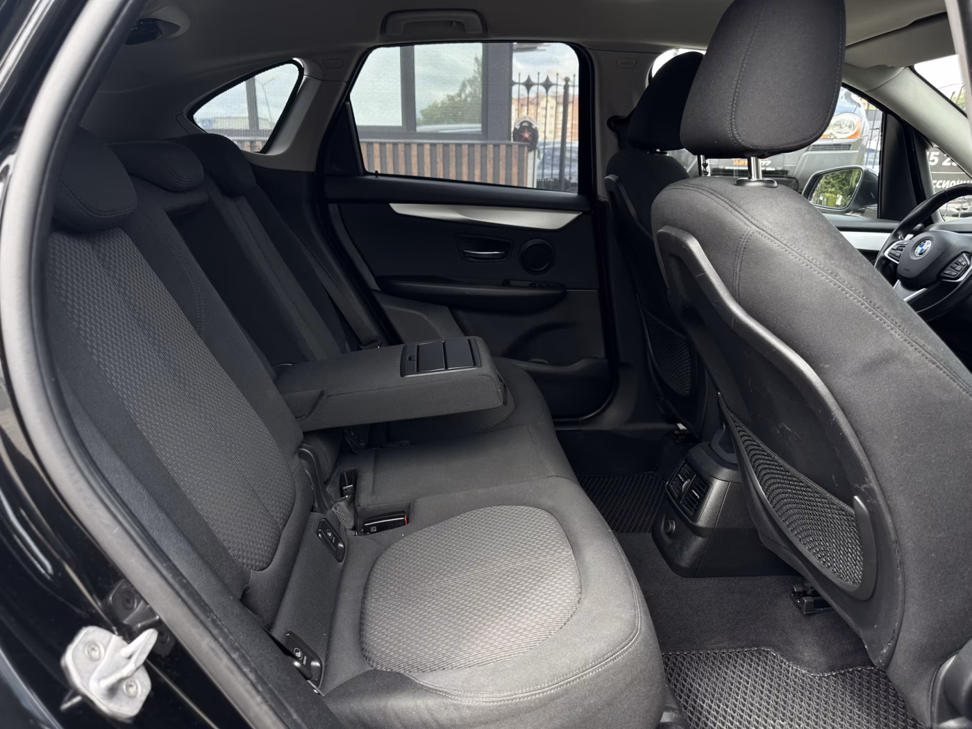 BMW 2 серия Active Tourer фото 10