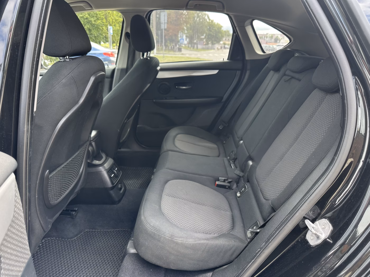 BMW 2 серия Active Tourer фото 11