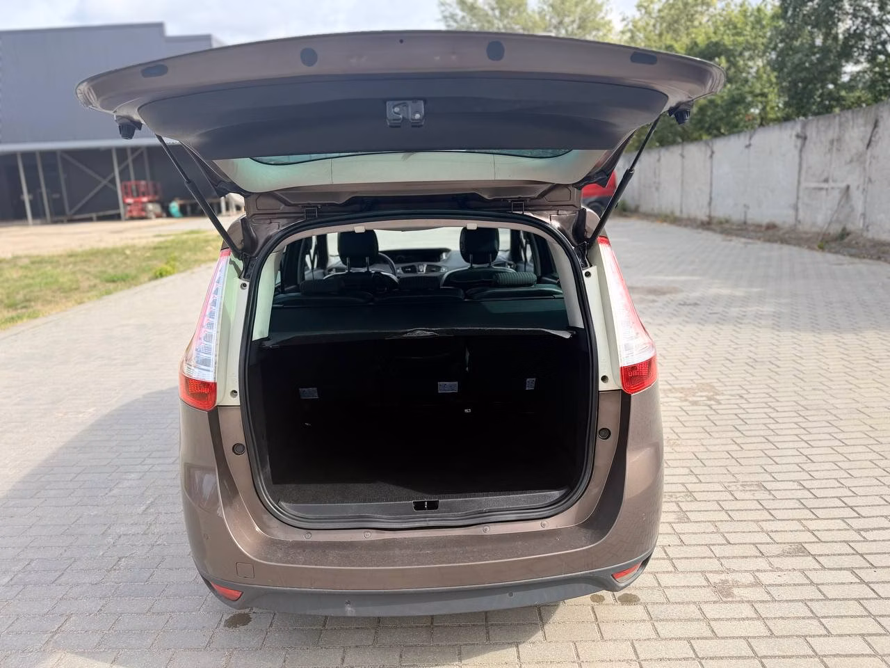 Renault Grand Scenic фото 7
