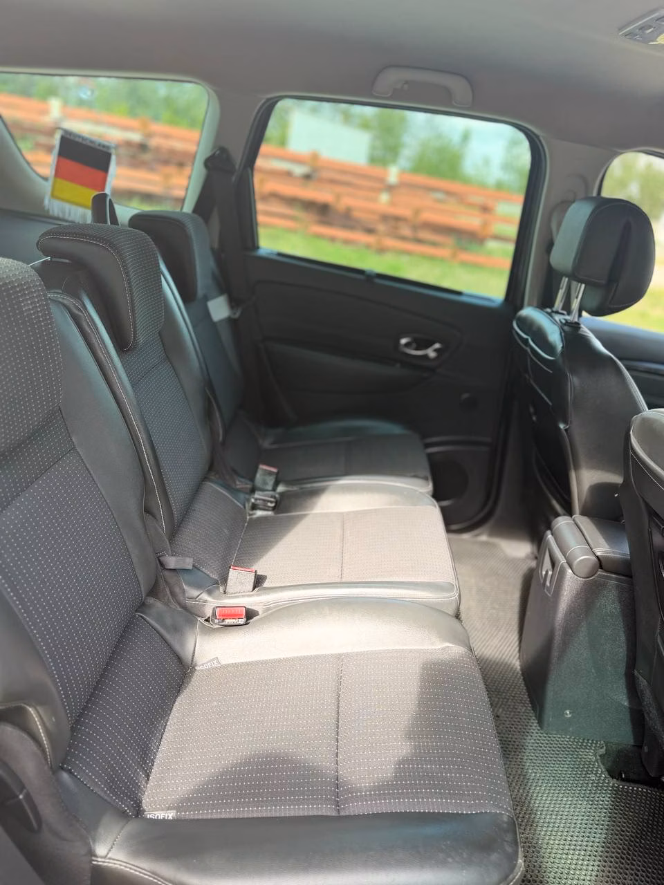 Renault Grand Scenic фото 9