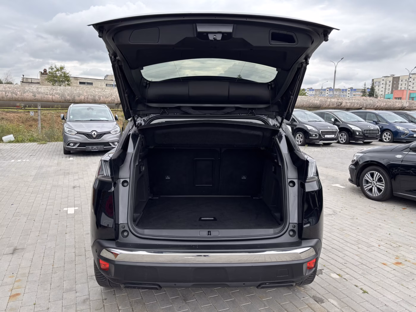 Peugeot 3008 фото 16
