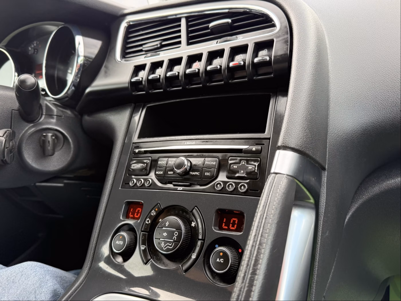 Peugeot 3008 фото 15