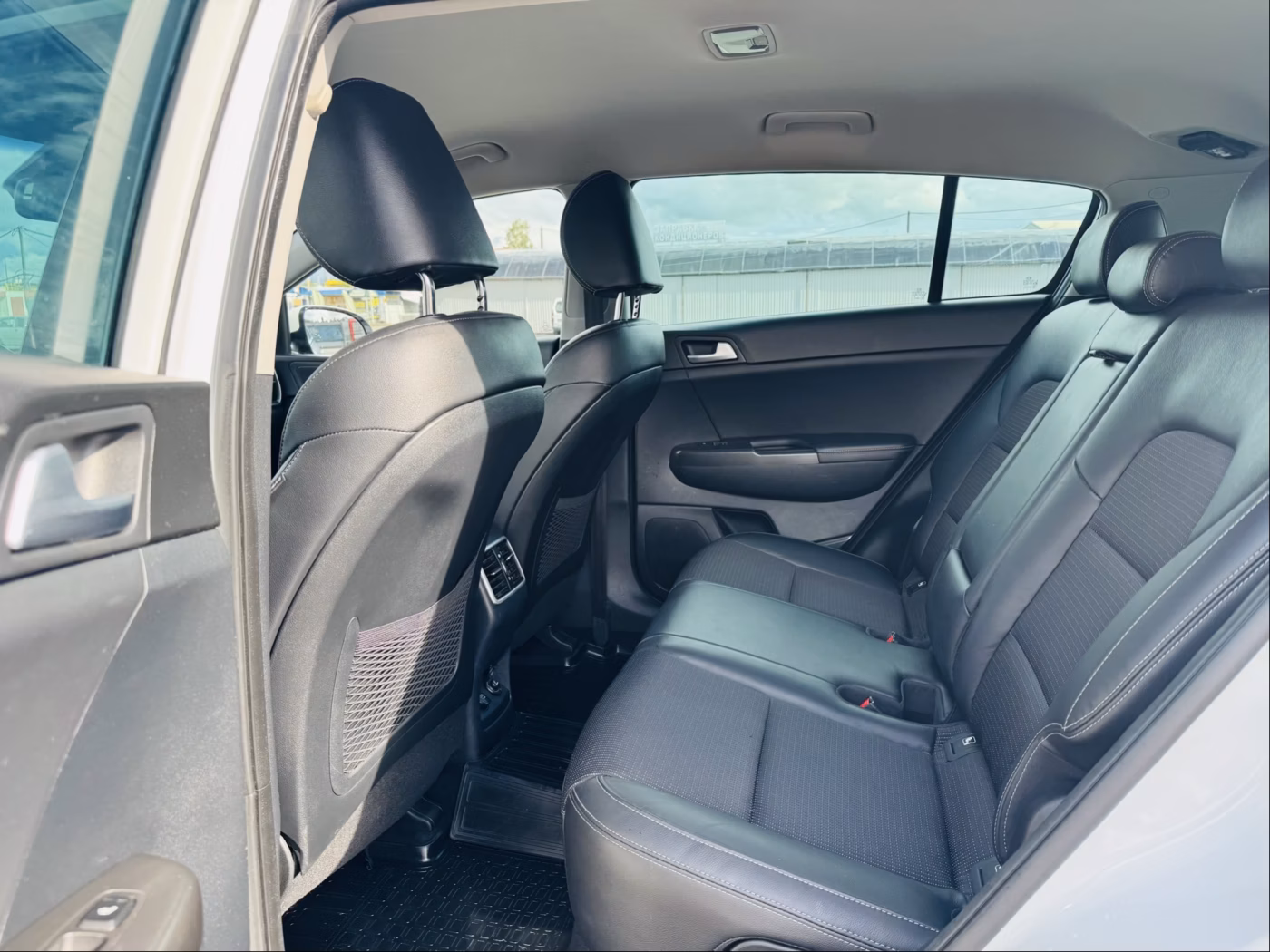 Kia Sportage фото 7
