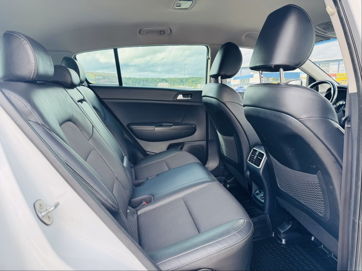 Kia Sportage фото 8