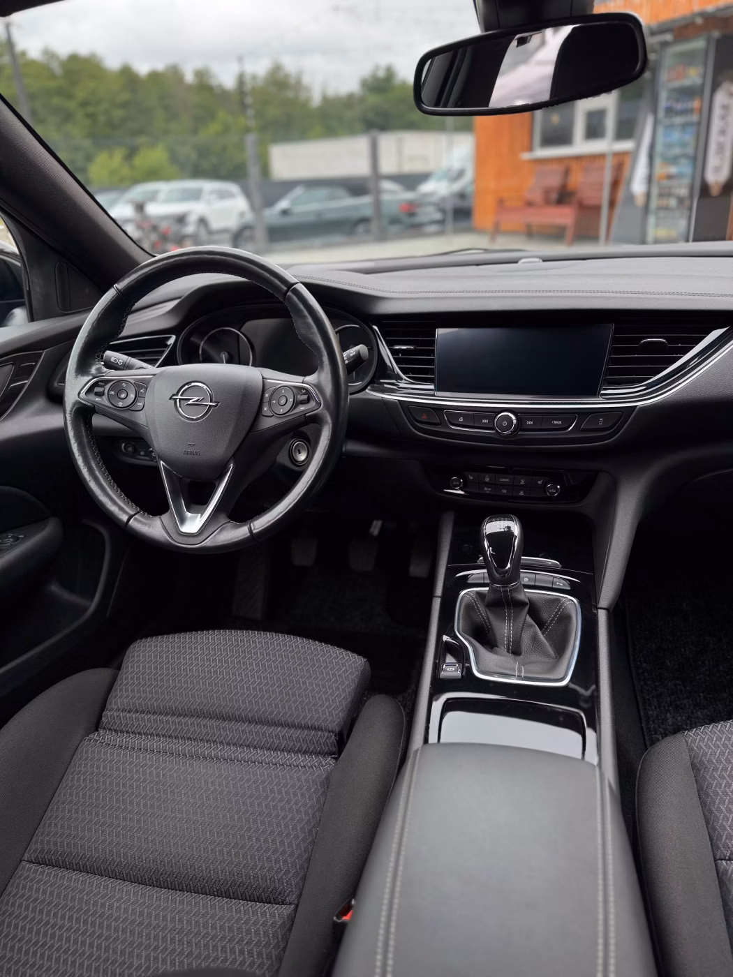 Opel Insignia фото 10