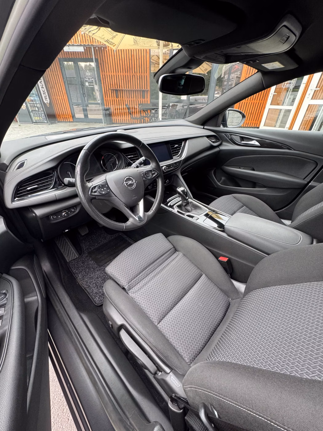 Opel Insignia фото 13