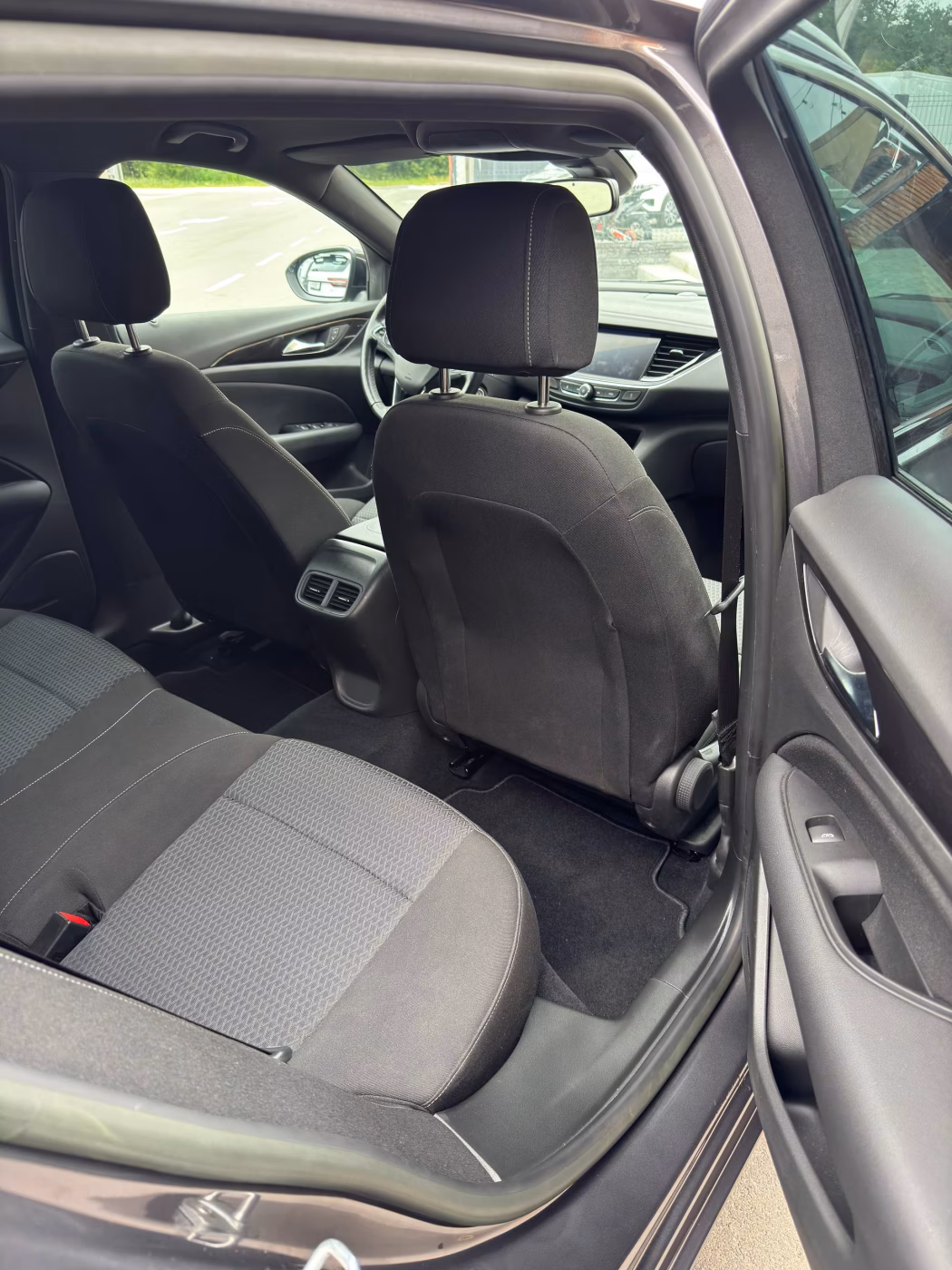 Opel Insignia фото 15