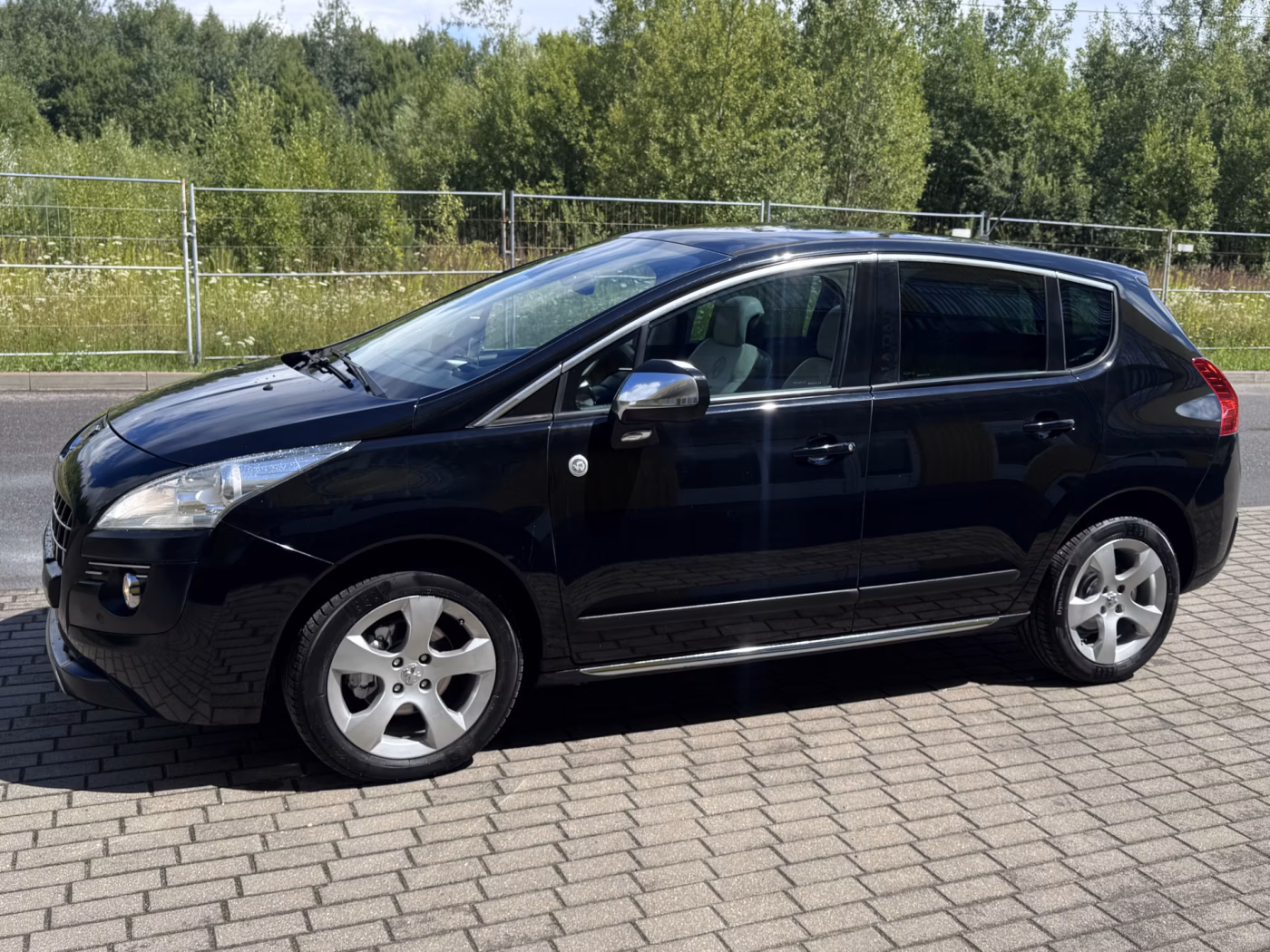 Peugeot 3008 фото 2