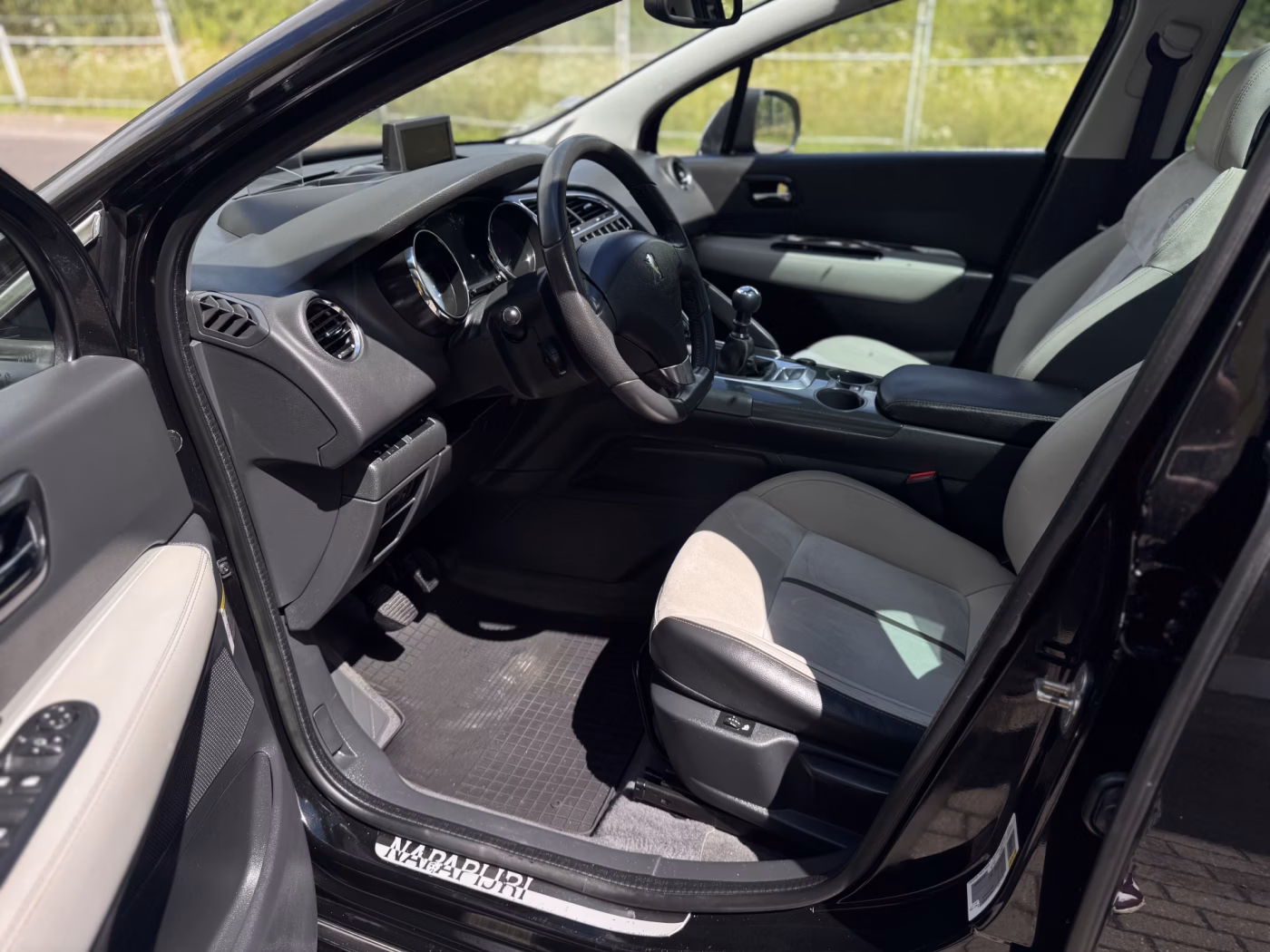 Peugeot 3008 фото 5