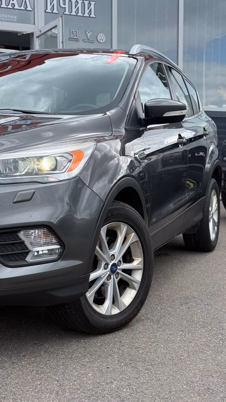 Ford Kuga фото 3