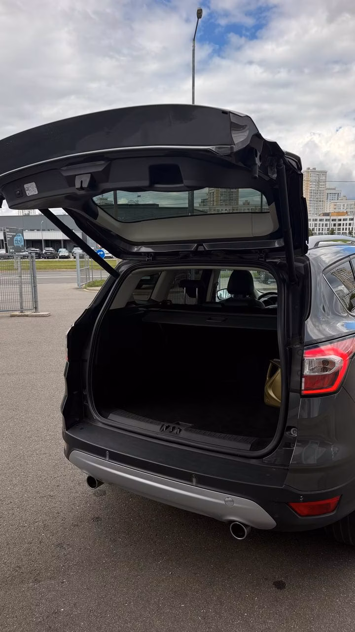 Ford Kuga фото 8