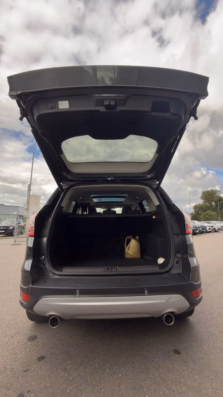 Ford Kuga фото 9