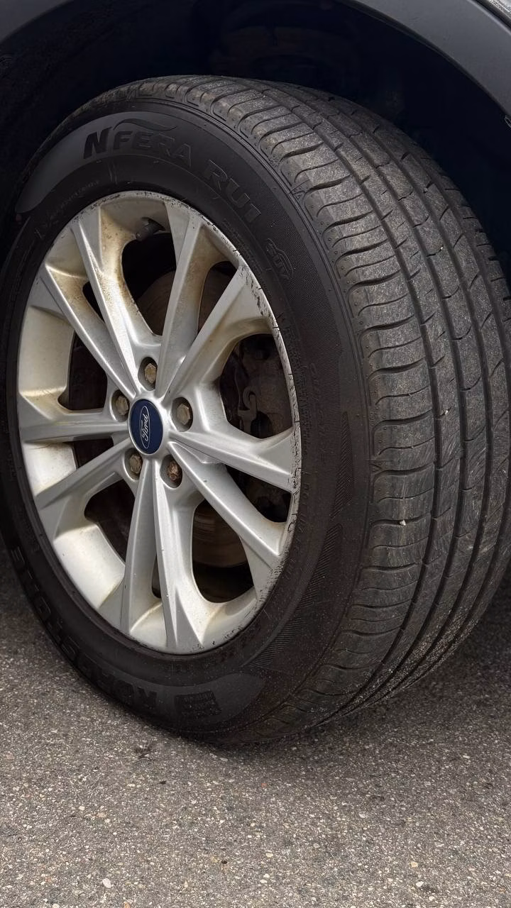 Ford Kuga фото 10