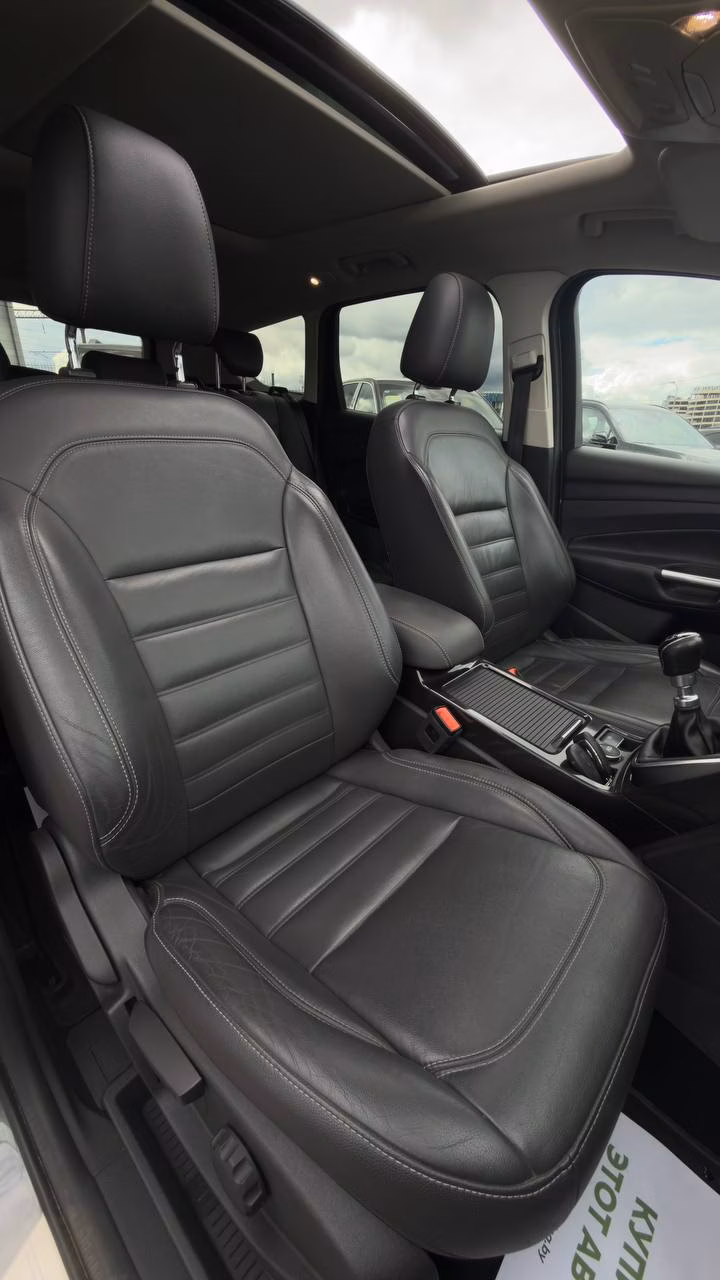 Ford Kuga фото 19