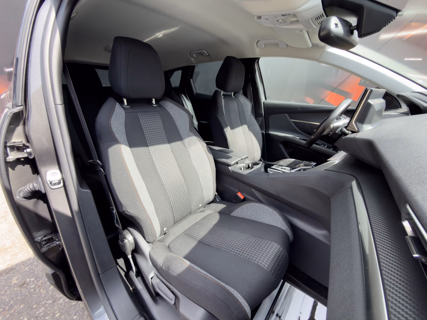 Peugeot 3008 фото 14