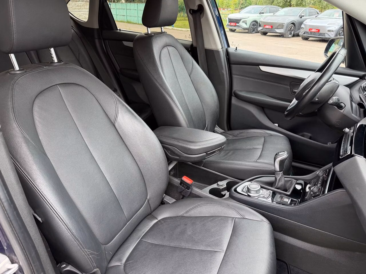 BMW 2 серия Active Tourer фото 19