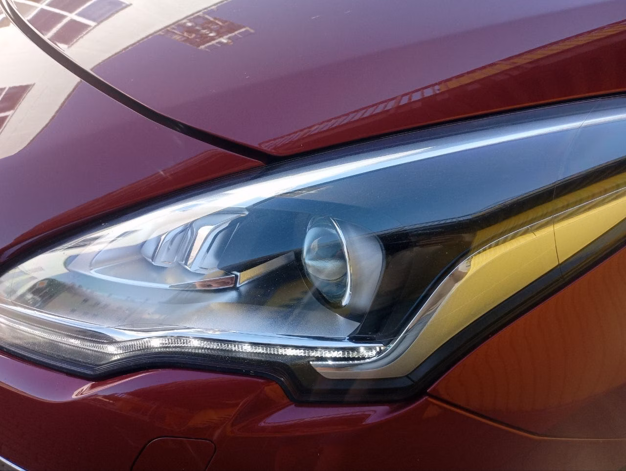 Peugeot 3008 фото 12