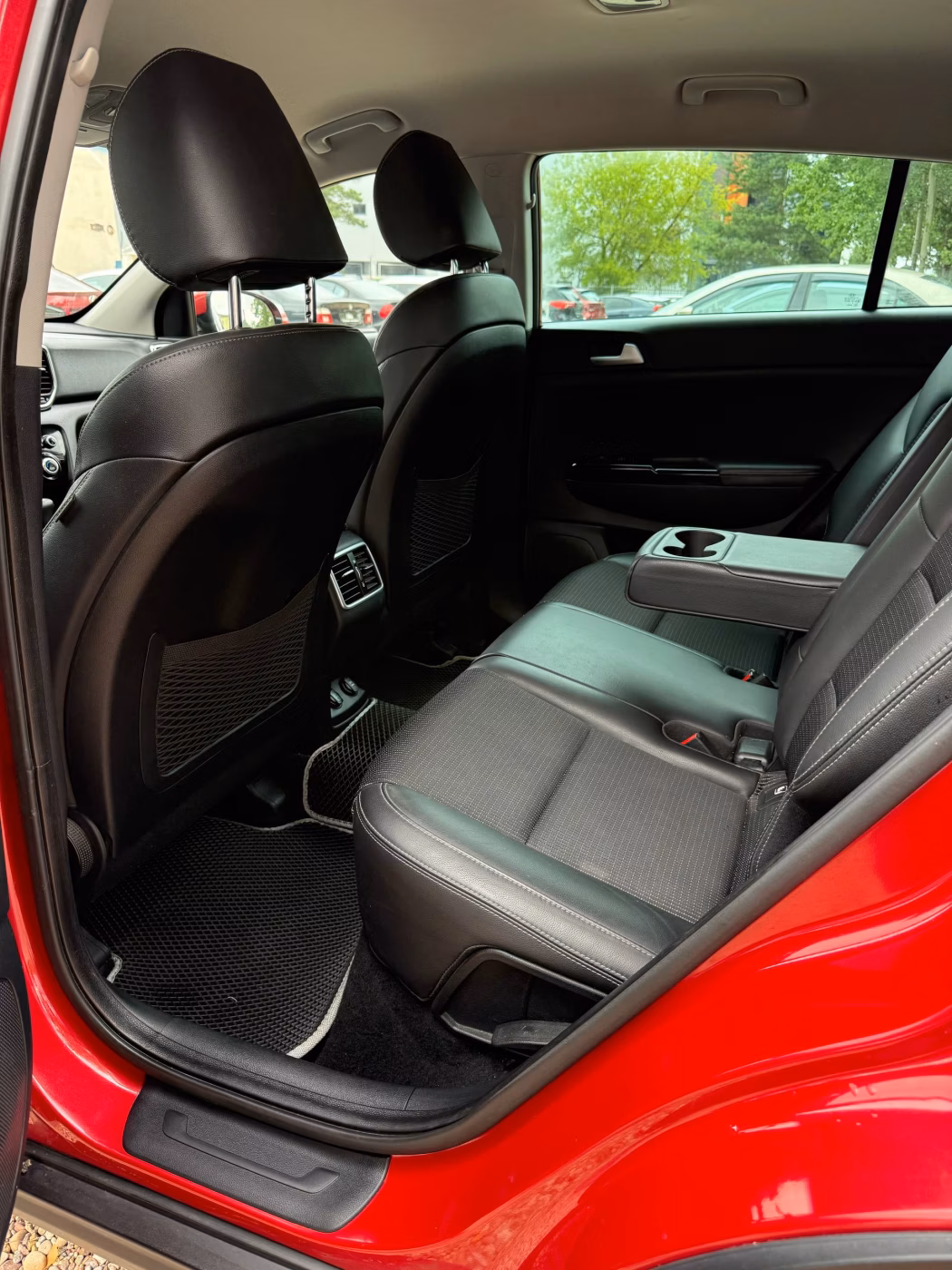 Kia Sportage фото 13
